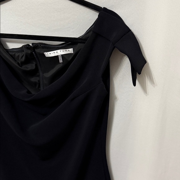 Trina Turk Black Mini Evening Formal Dress Size 10 Off Shoulder - Picture 4 of 10